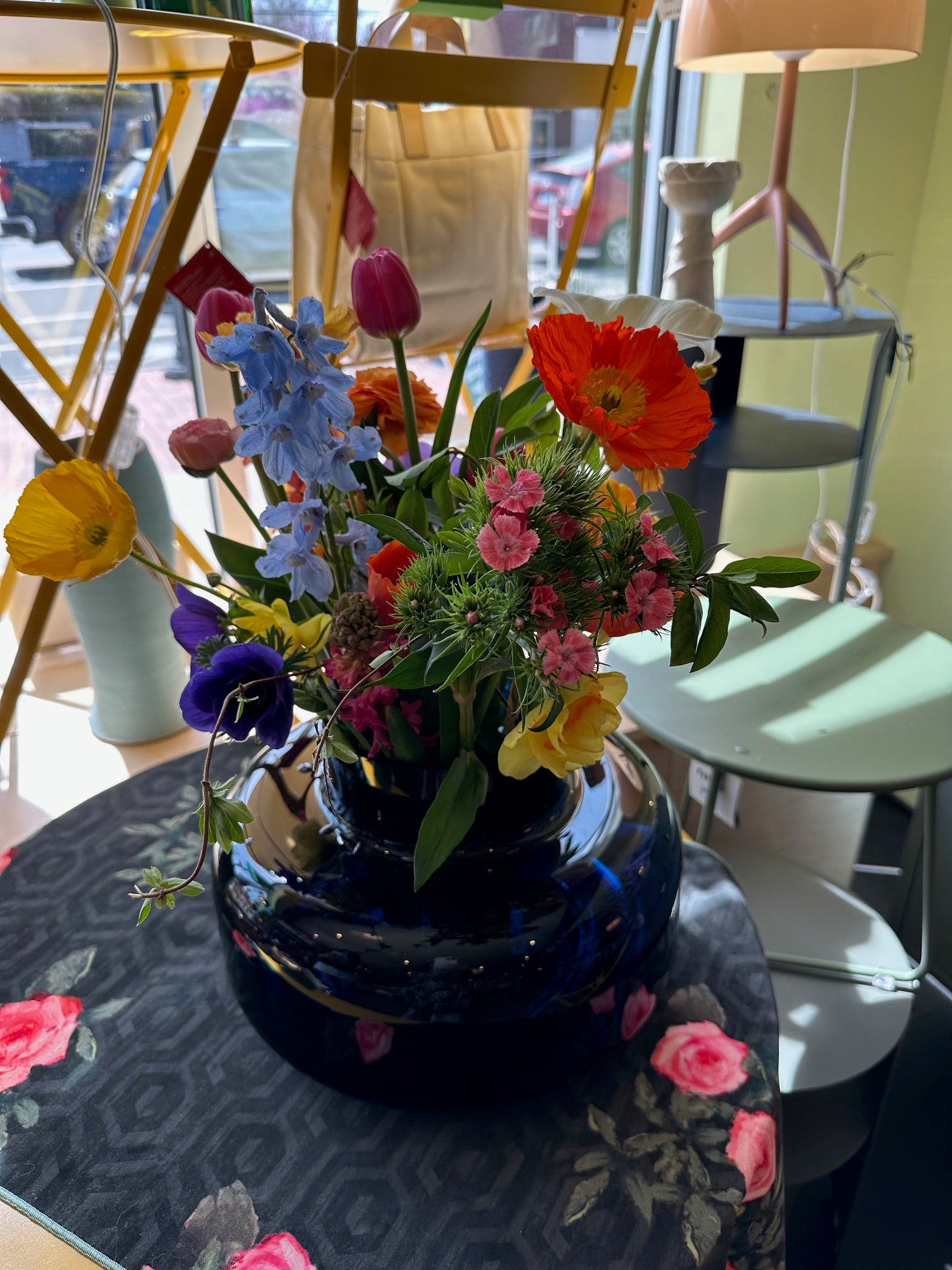 Marimekko Large Glass Urna Vase – The Glass Box