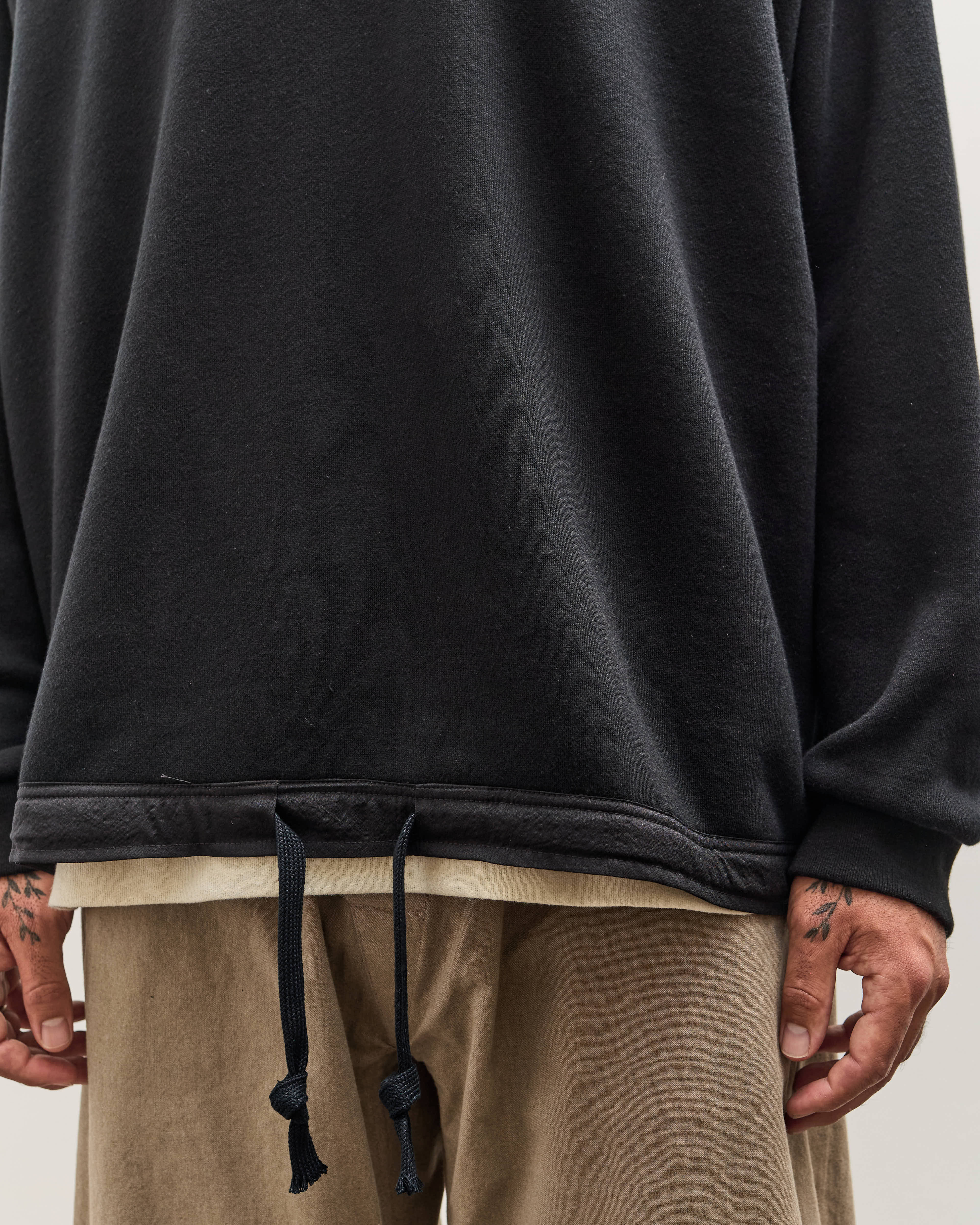 Jan-Jan Van Essche Sweat #66, Black – Glasswing