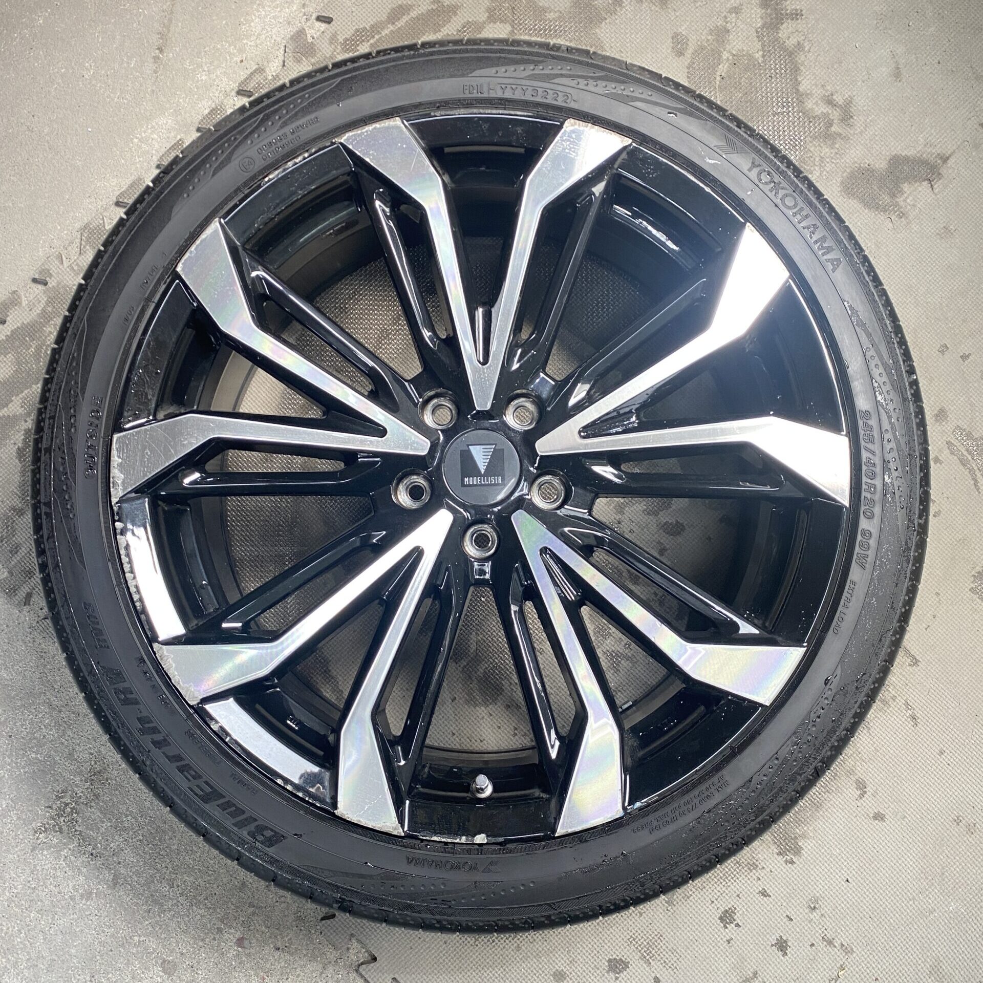 ホイール修理】トヨタ アルファード30 モデリスタホイールのガリ傷