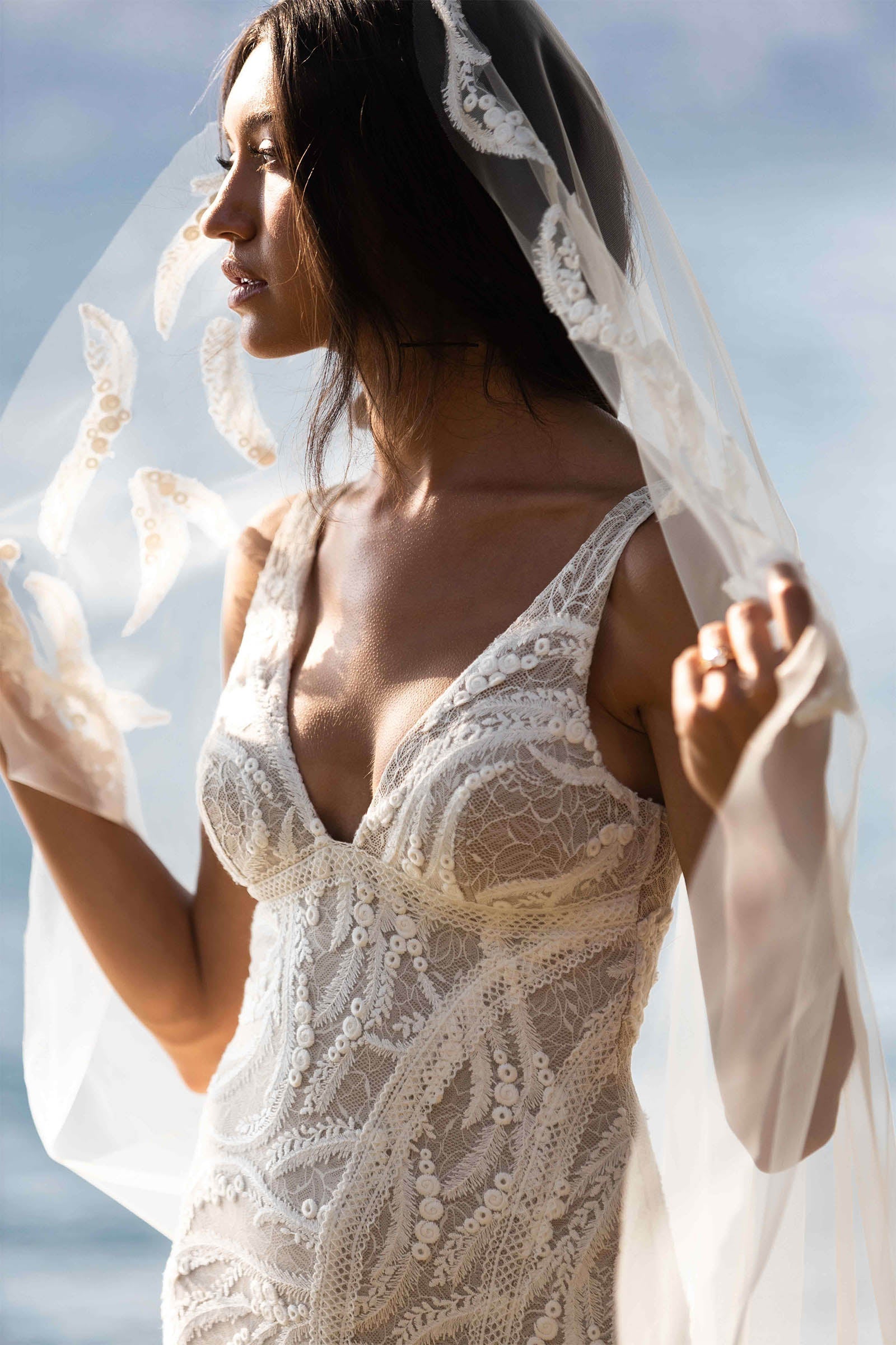 Solstice Veil | Feather Tulle Veil – Grace Loves Lace US