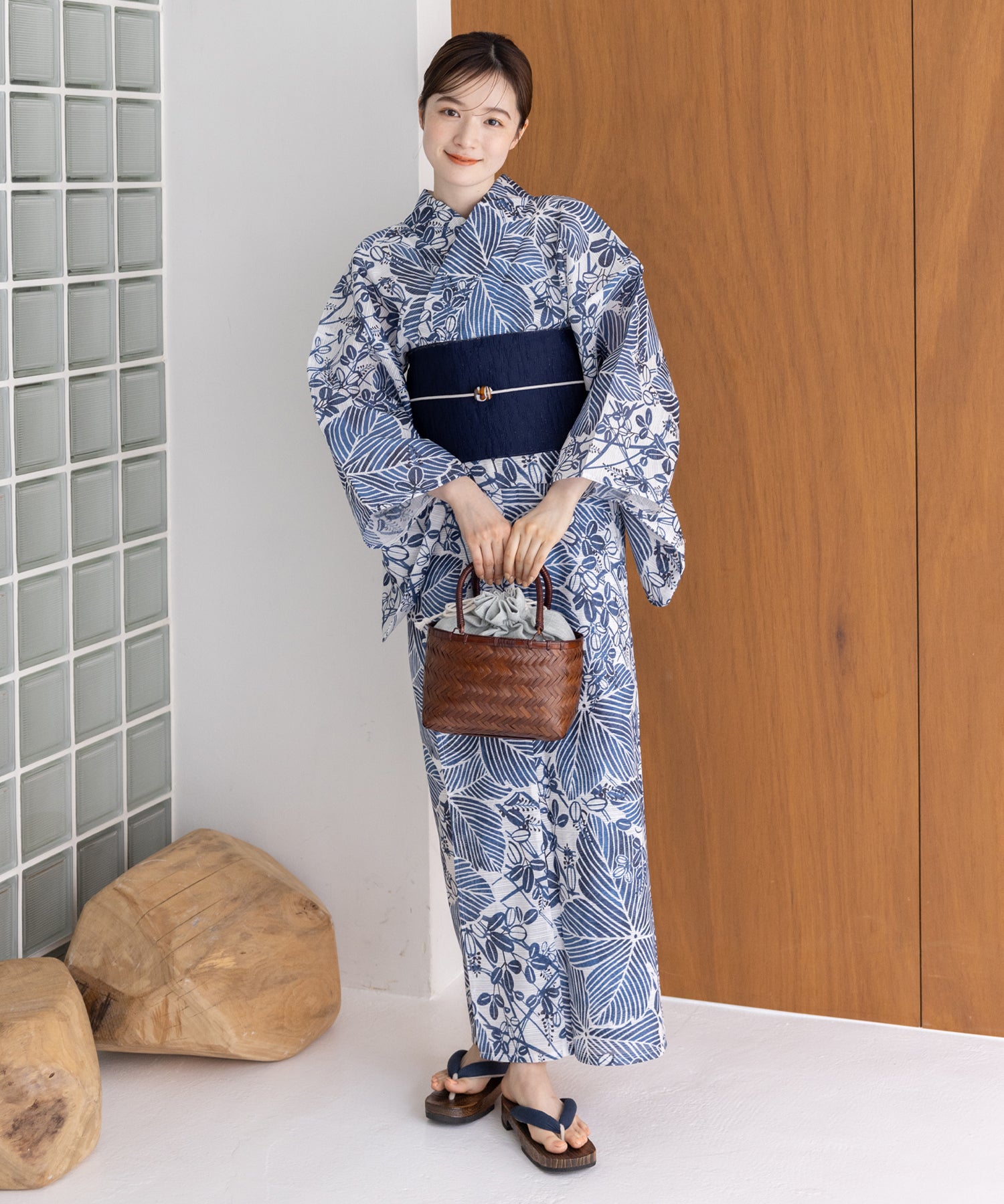 こだわり浴衣5点セット(浴衣/帯/下駄/腰紐/着付け冊子) 綿絽生地 乱絽