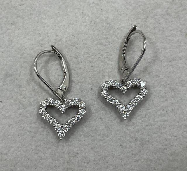 ティファニー オープンハート ピアス シルバー925 1.5gをリアルタイム