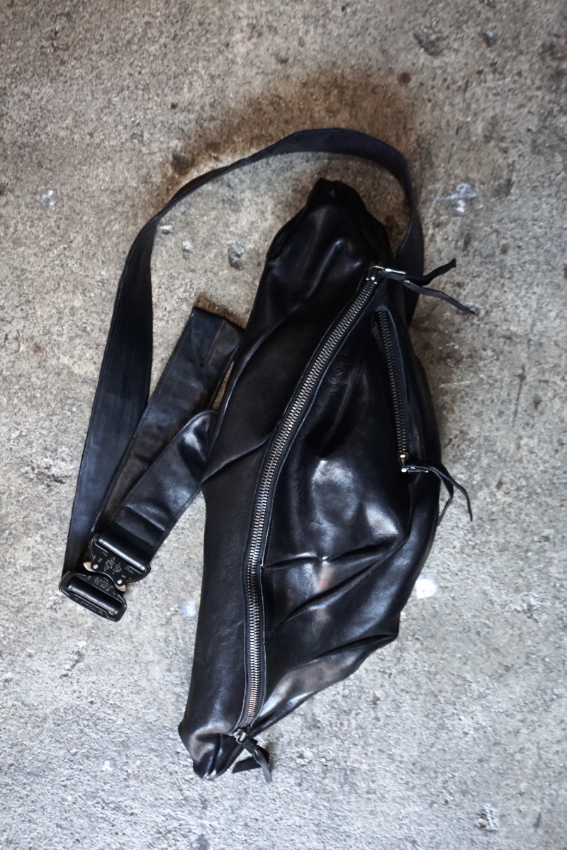 レオン エマニュエル ブランク GUIDI HORSE LEATHER リュック GUIDI