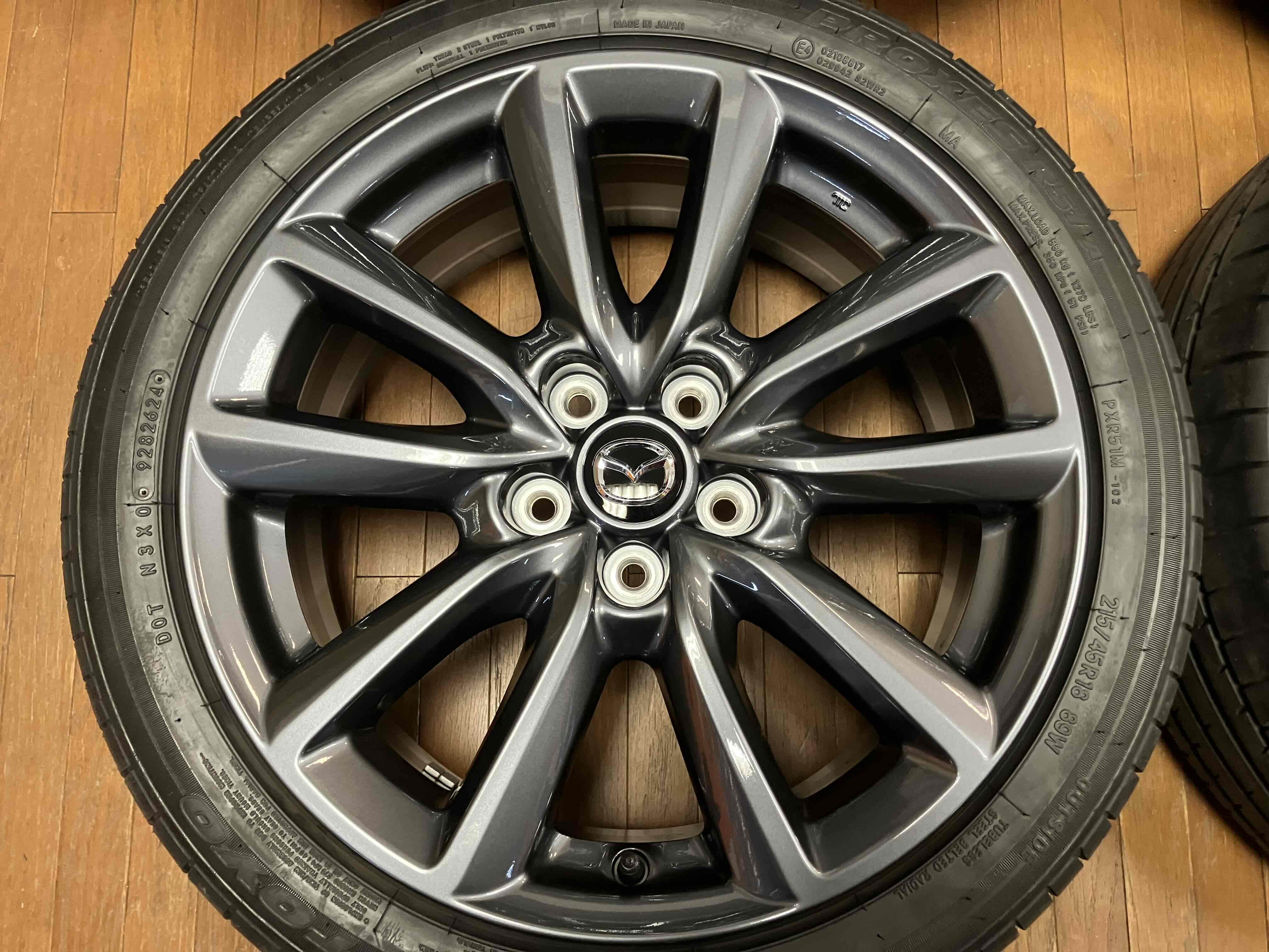 ◇新車外しに近い◇MAZDA マツダ3ファストバック純正 18インチ◇7J+45