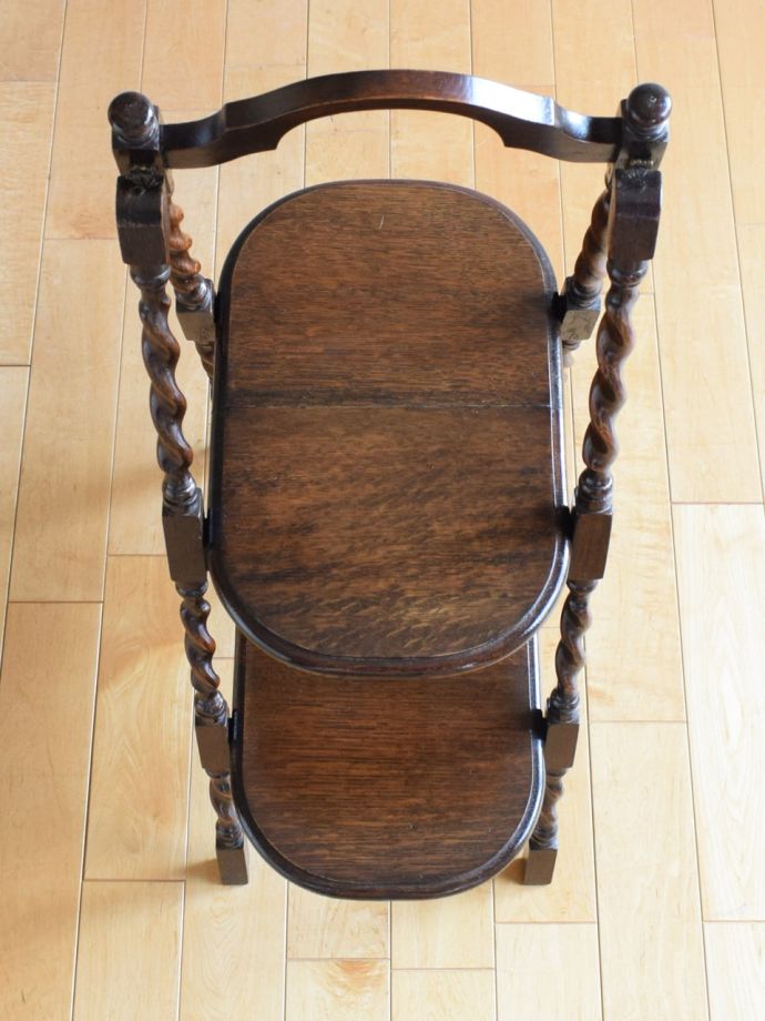 折り畳み式の英国アフタヌーンティー用の家具、美しいツイストの