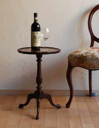 イギリスのお洒落なアンティーク家具、クラシックなワインテーブル(j