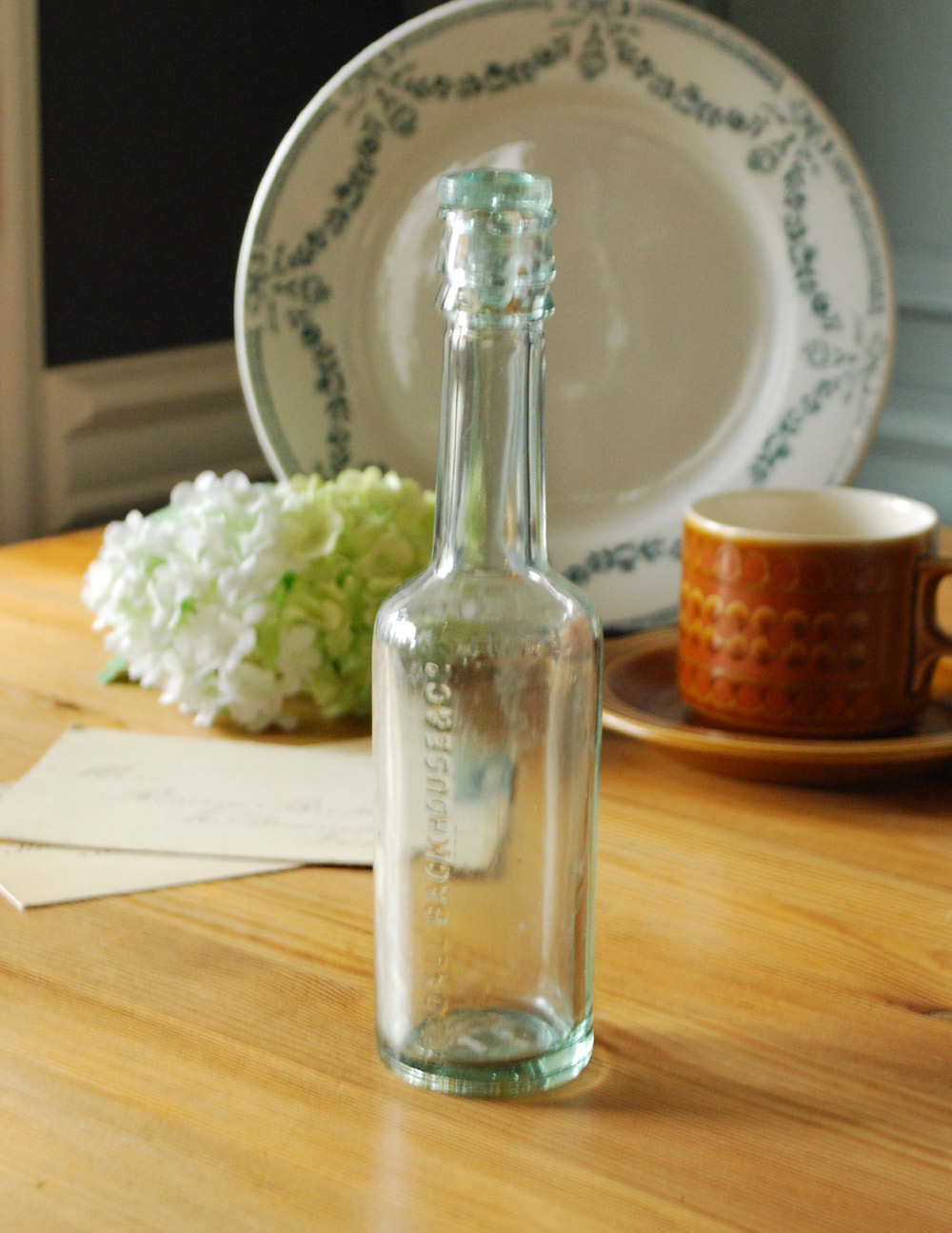 めずらしい蓋付きのアンティークガラスボトル(k-1502-z)｜アンティーク雑貨