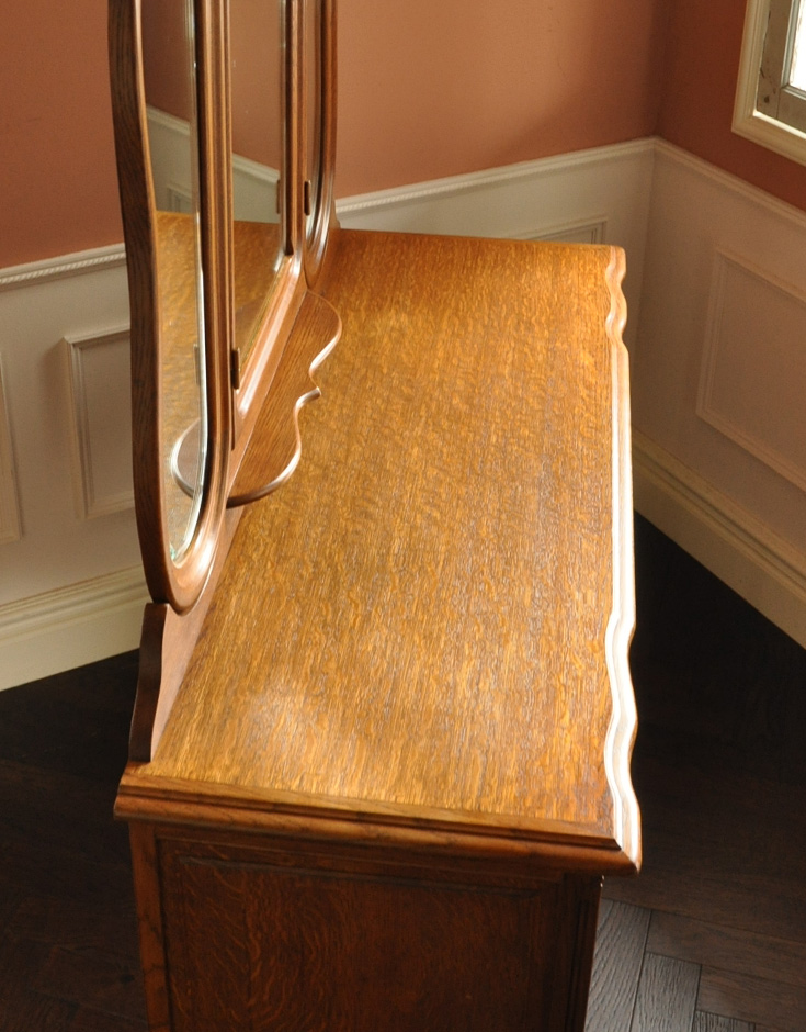 南フランスの美しいアンティーク家具、三面鏡付きのドレッサー(j-1148