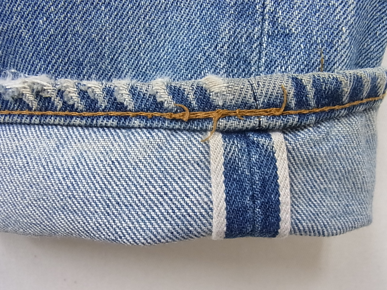 第12回（動画有）リーバイス 501 赤耳 1981年10月製造 524工場 – hands