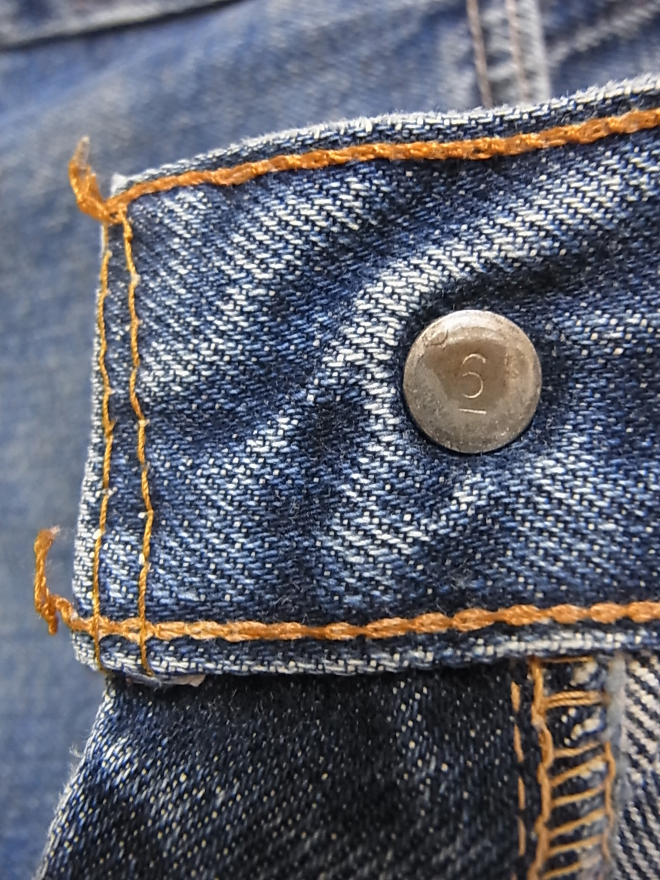 第72回（動画有） リーバイス501 ビッグE 後期型 ボタン裏6 耳が広い