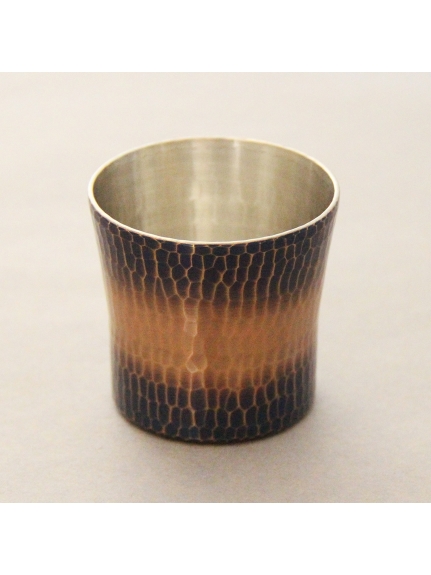 純銅鎚目 ぐい呑み 青金（食器その他）｜Madu（マディ）｜HAKKA公式