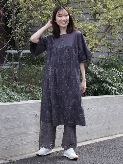 SUPER HAKKA×オバタクミ「心の中の絵本」総刺繍ワンピース(前開き