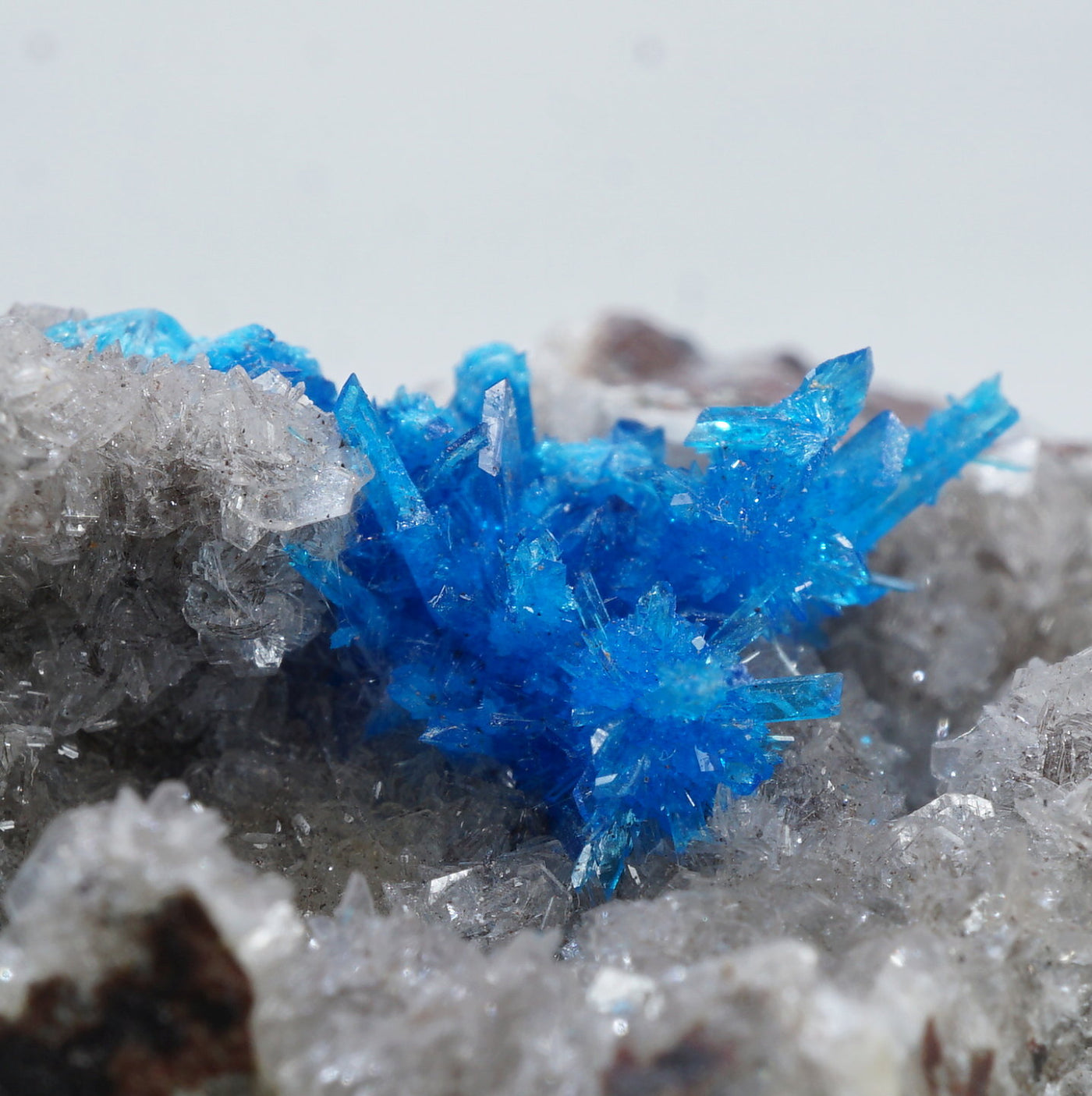 インド産 母岩付きペンタゴナイト – 天然石ハッピーギフト