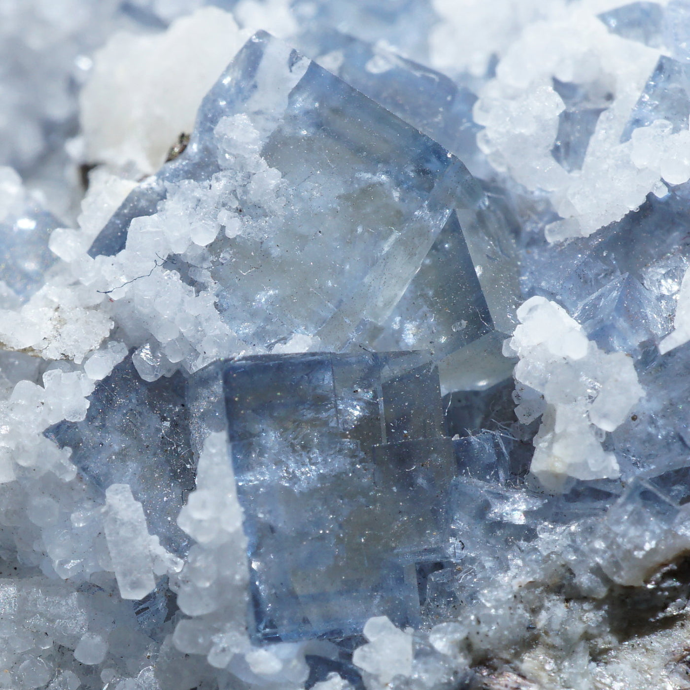 ドイツ Anna Mine産 フローライト – 天然石ハッピーギフト