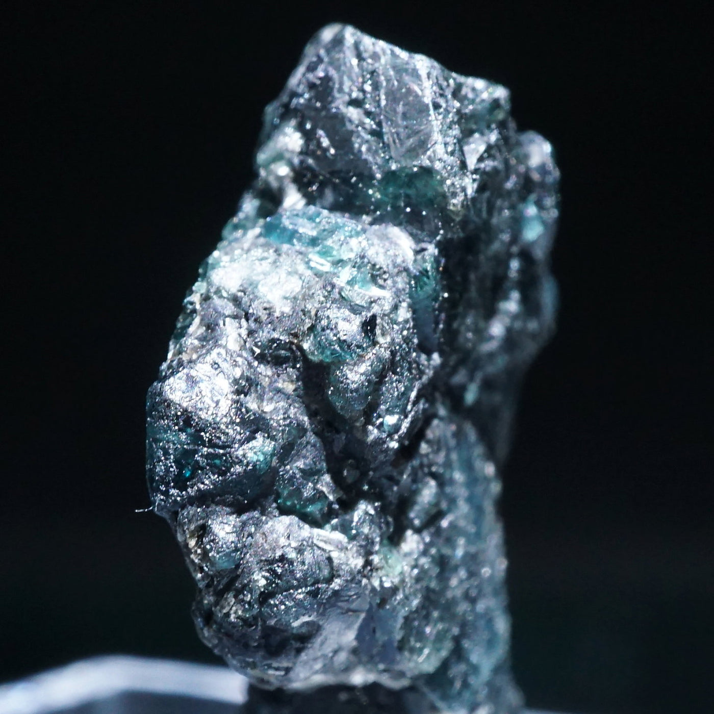 蛍光》ジンバブエ産 アレキサンドライト – 天然石ハッピーギフト