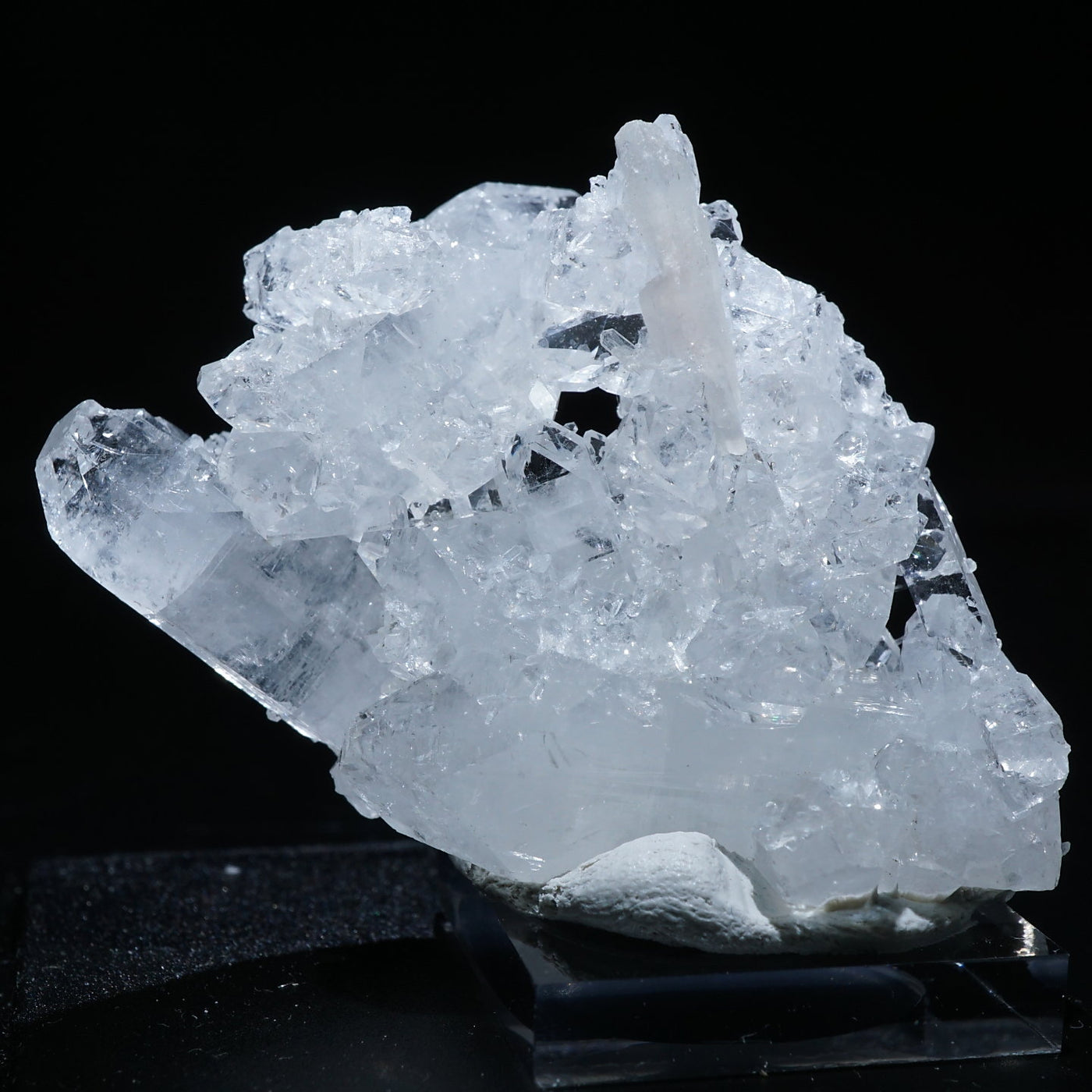 インド産 アポフィライト|ハッピーギフト – 天然石ハッピーギフト