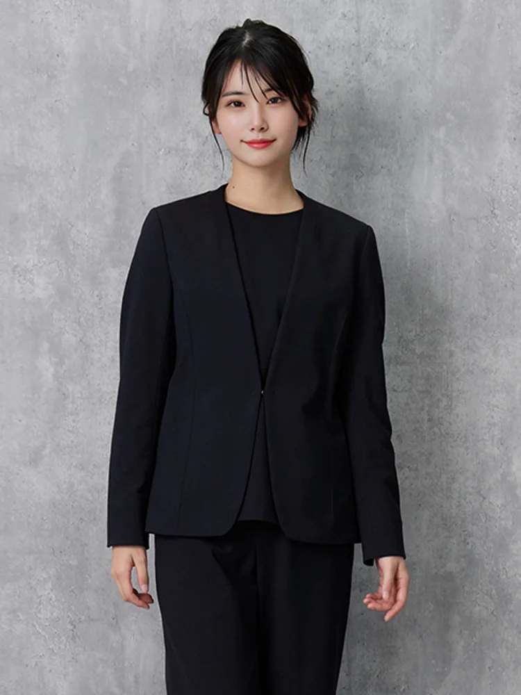 ネイビー 【INDIVI】キャリーマンジャージノーカラージャケット