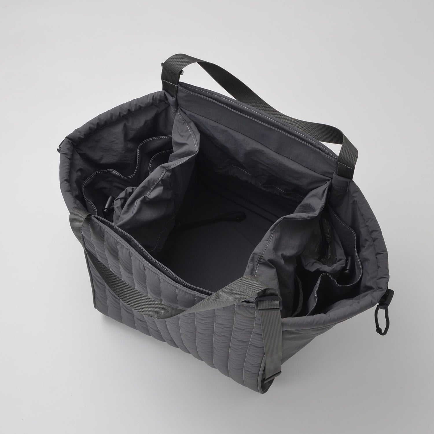 11つのポケット、キルティングマザーズトート – HATCH