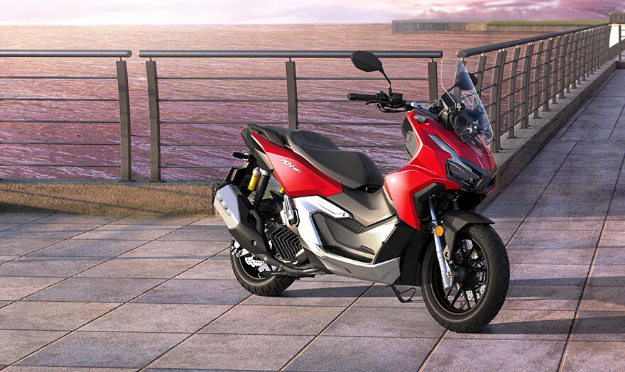 本日発売】クリスマスは自分にプレゼント！ ADV160入荷予定！｜バイク