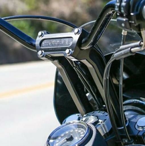 ハーレー、ツーリング用 スラッシン(Thrashin Supply)ライザー