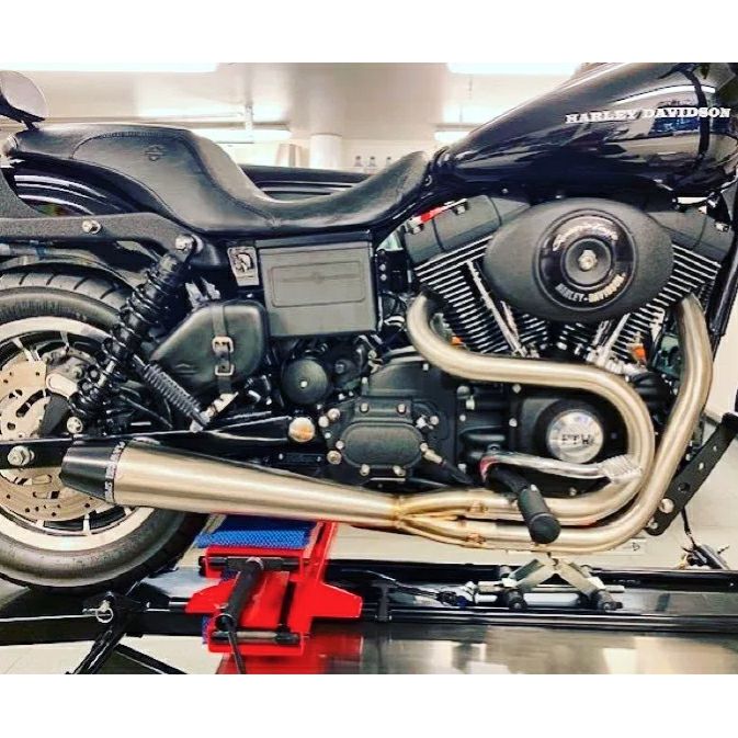 SAWICKI 2in1フルエキゾーストマフラー ブラッシュ/ブラックエンド