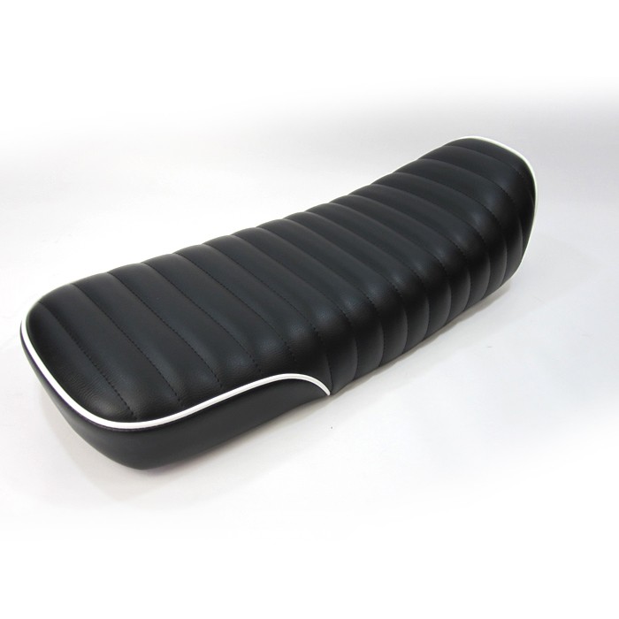 TW200/225 フラットシート ブラック パイピングホワイト/タックロール