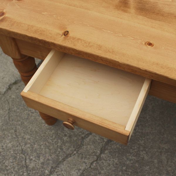 ろくろ脚ダイニングテーブル・引き出し付き・120cm×80cm