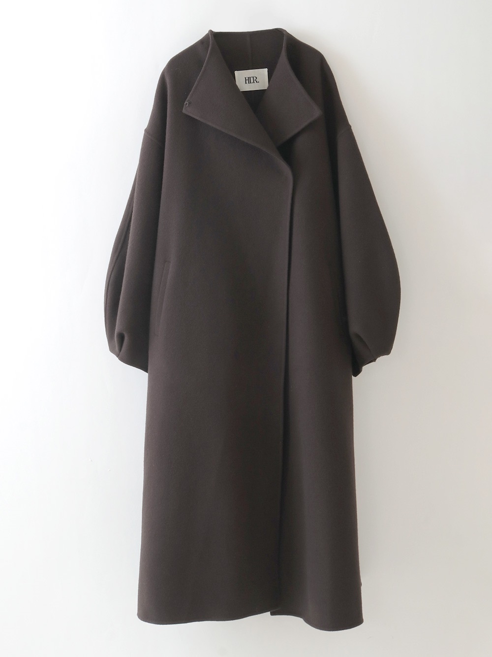 ウールリバードルマンコート | Coat | HER. Online Store