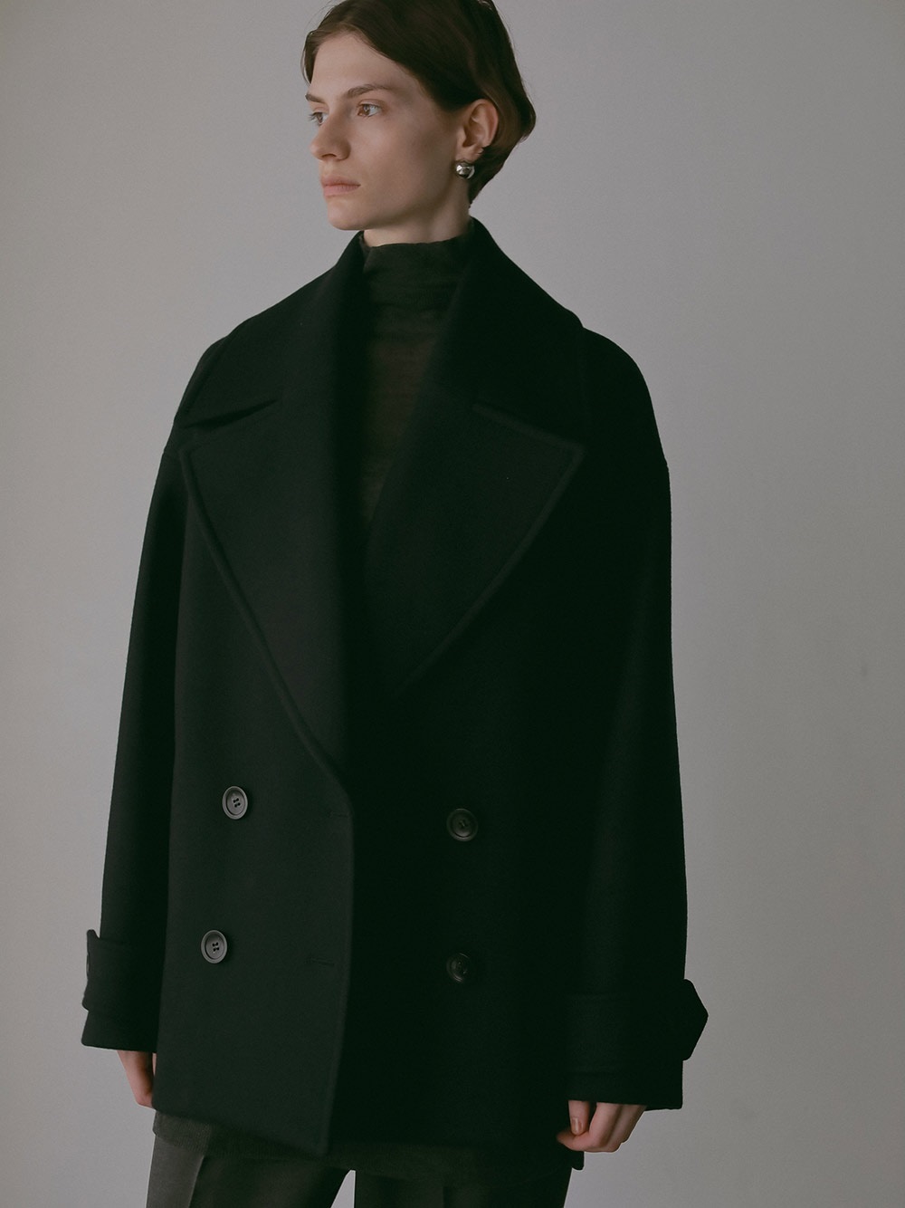 ビッグカラーコート | Coat | HER. Online Store