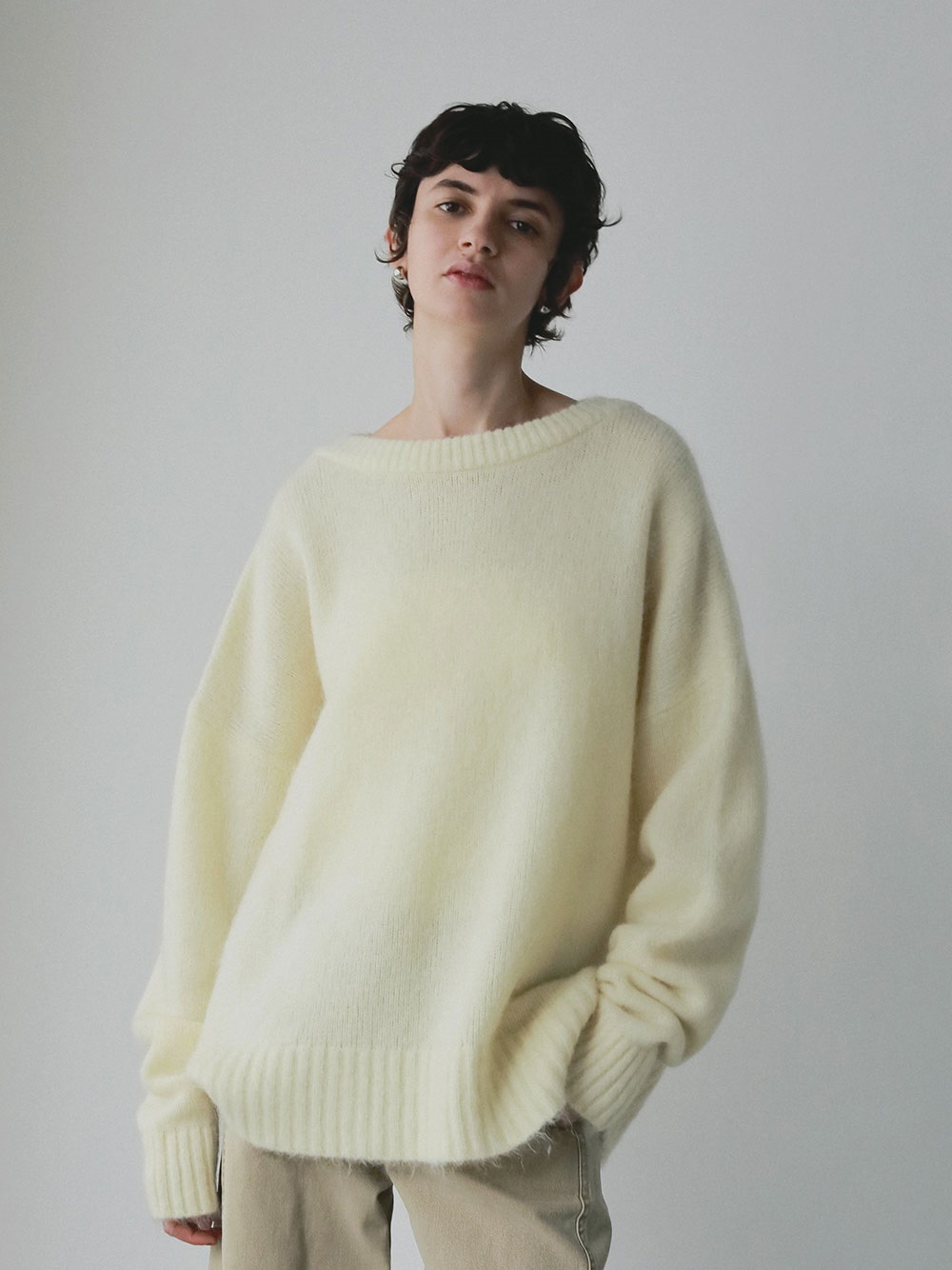 モヘア混ニットプルオーバー | Knit | HER. Online Store