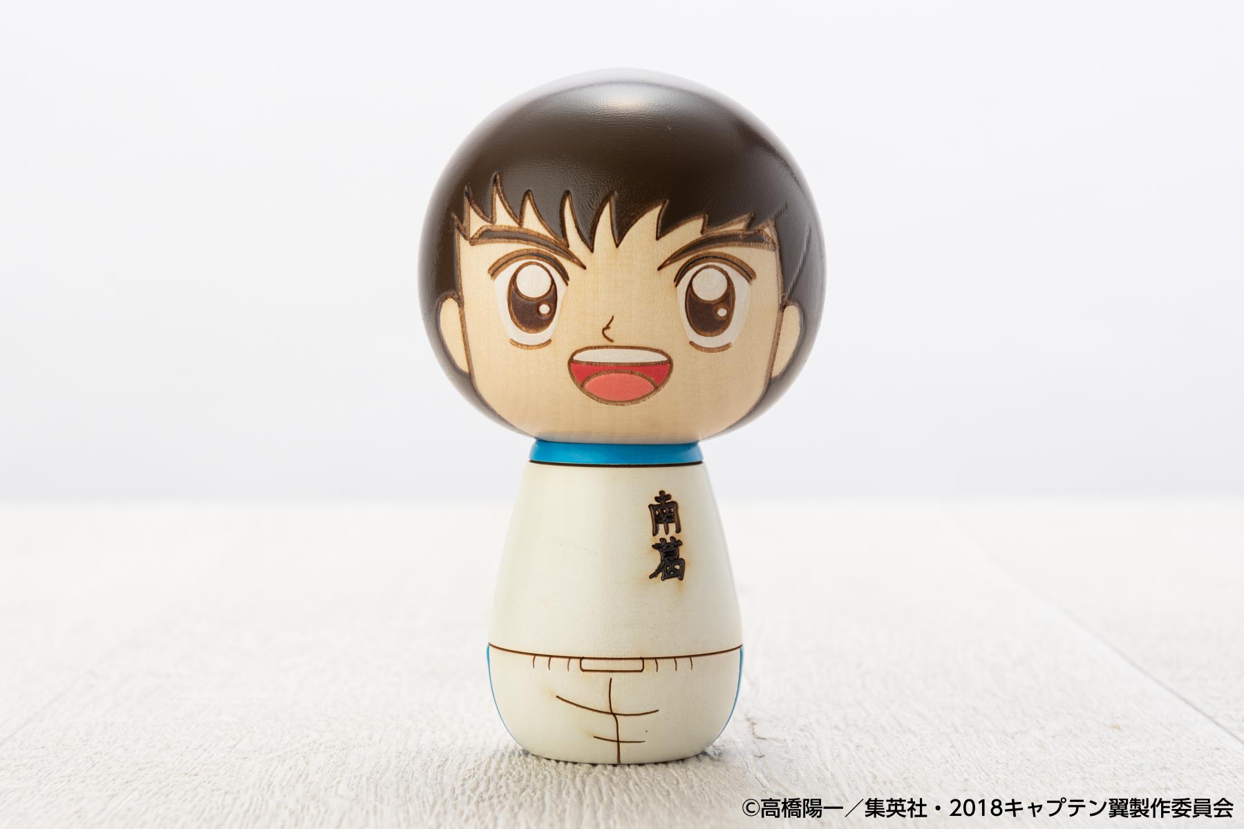 群馬県の伝統工芸「創作こけし」より、木のぬくもりを感じるインテリア