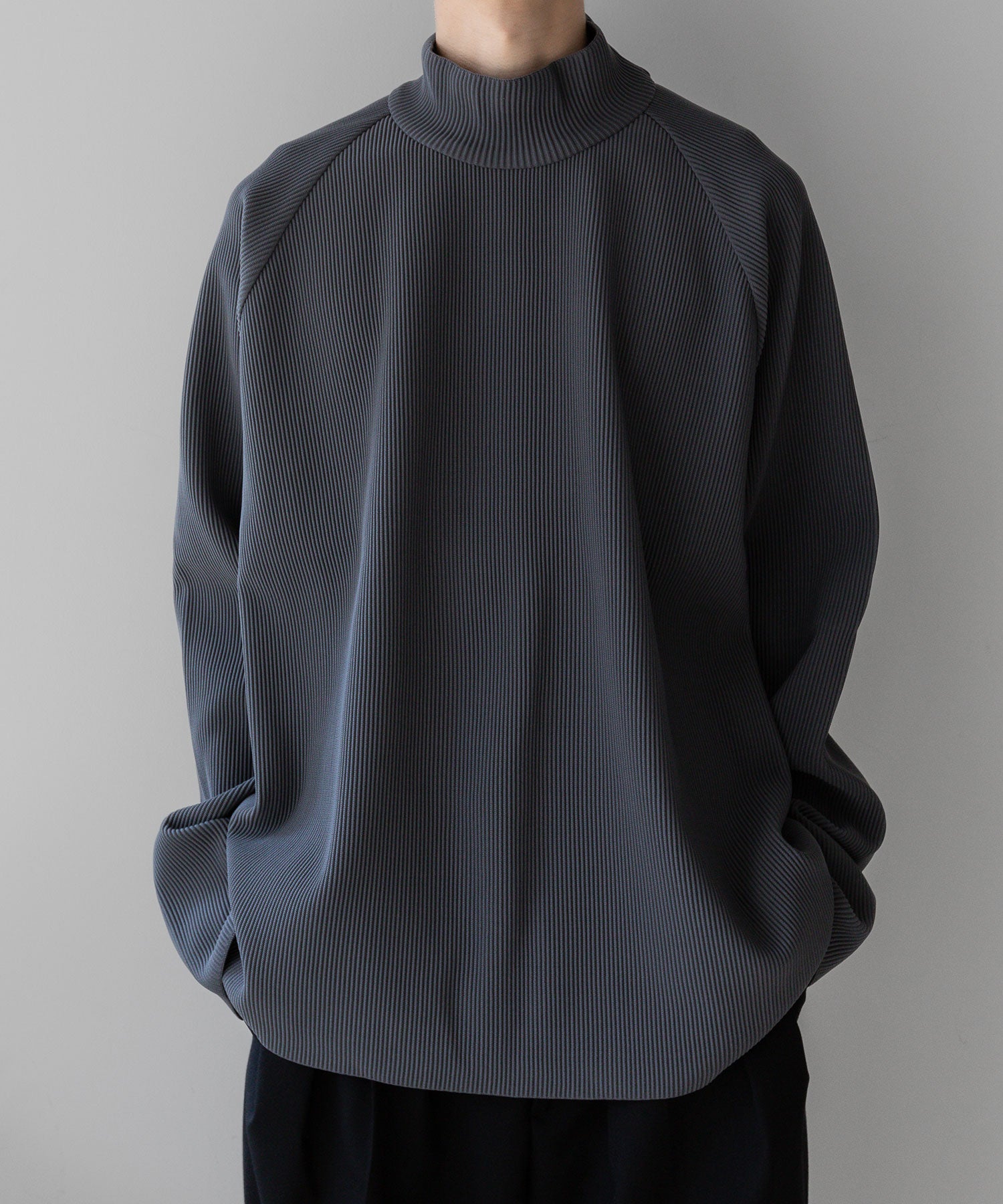 stein / シュタイン】OVERSIZED GRADATION PLEATS LS - N.GREY | 公式