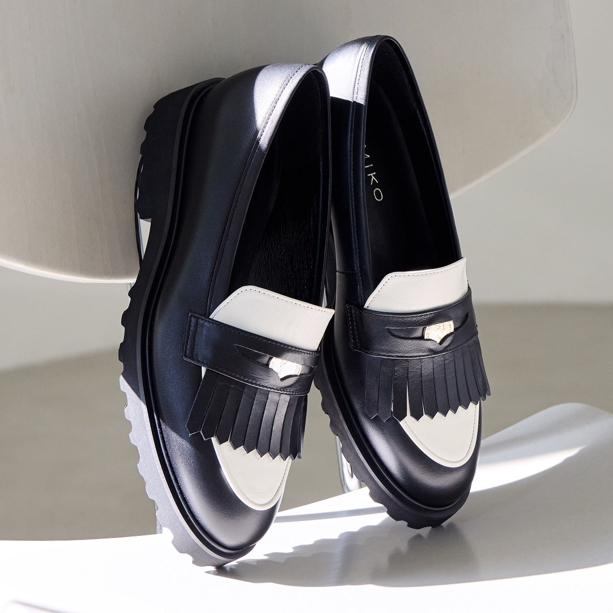 SALE】トラックソールコインローファー/641304