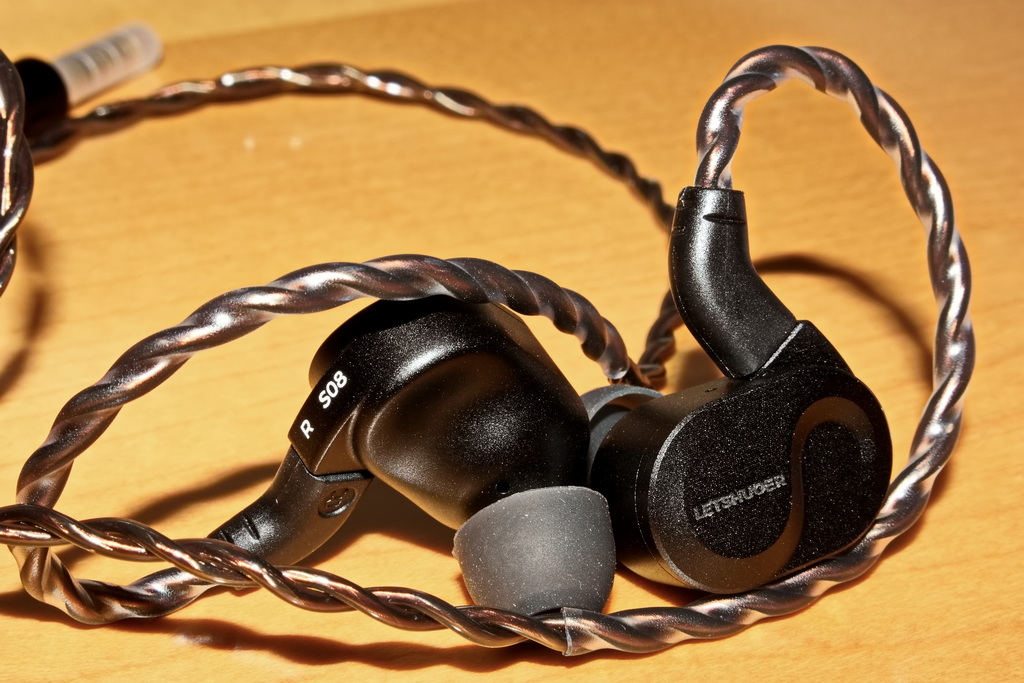 LetShuoer S08 English Review - Hi End Portable