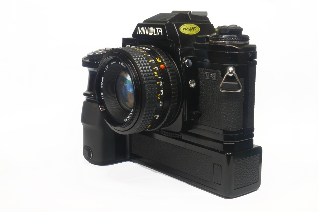Minolta X-700 with Motor-drive - High 5 Cameras
