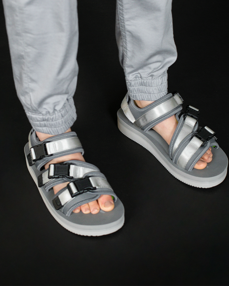 monkey time、SUICOKE別注サンダル2型を発売 | HIGHSNOBIETY.JP