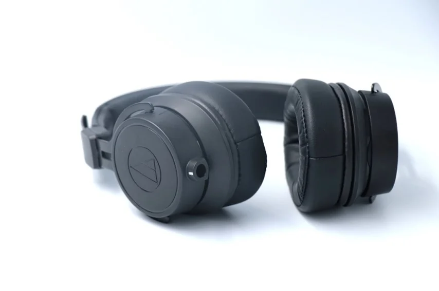 audio technica ATH-M60xをレビュー。非常に高音質で軽量なオンイヤー