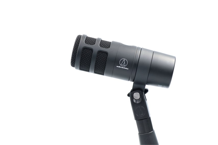 audio technica AT2040USBをレビュー。周囲の音を拾いにくいハイパー