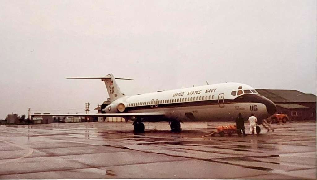 厚木基地に飛来した航空機たち