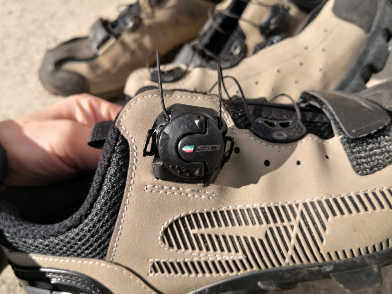 万能サイクリングシューズ】SIDI SD15のレビュー | ヒルクライム自転車