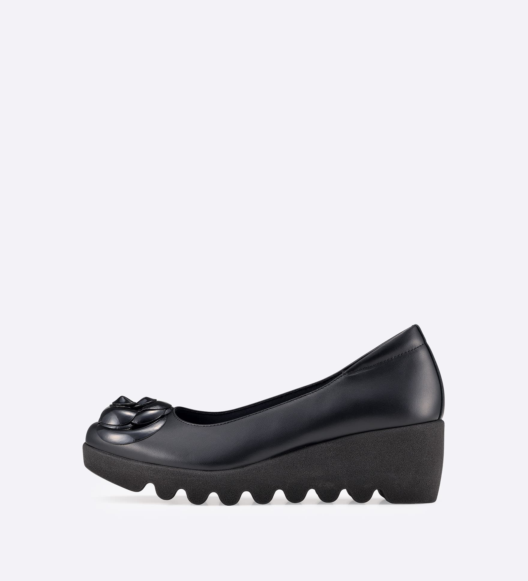 ヒルズアヴェニュー オンラインストア カメリア(21.5 ブラックエナメル