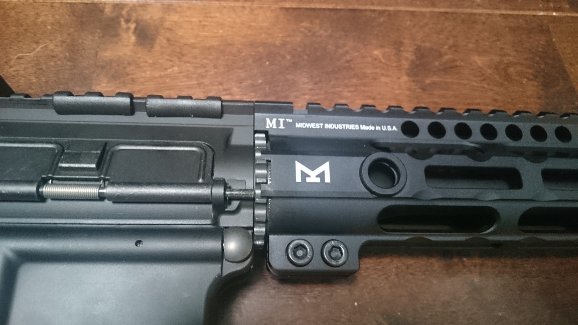 M4A1 MWSのハンドガードをMIDWEST M-LOKに交換 | Hiroaki's blog