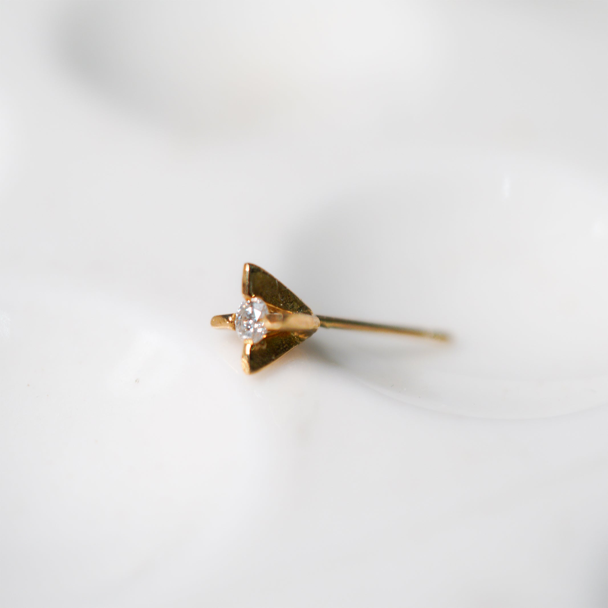 h-p-6-2-66 立て爪ピアス 通販 – hirondelle et pépin(イロンデール エ