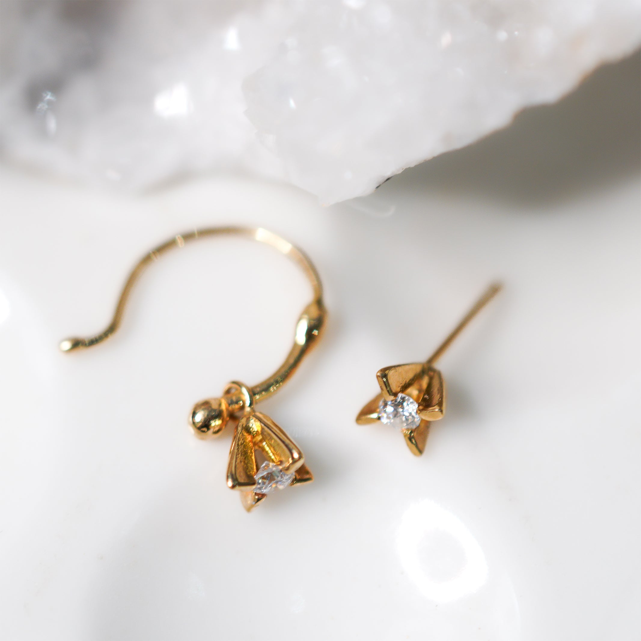 h-p-6-2-66 立て爪ピアス 通販 – hirondelle et pépin(イロンデール エ