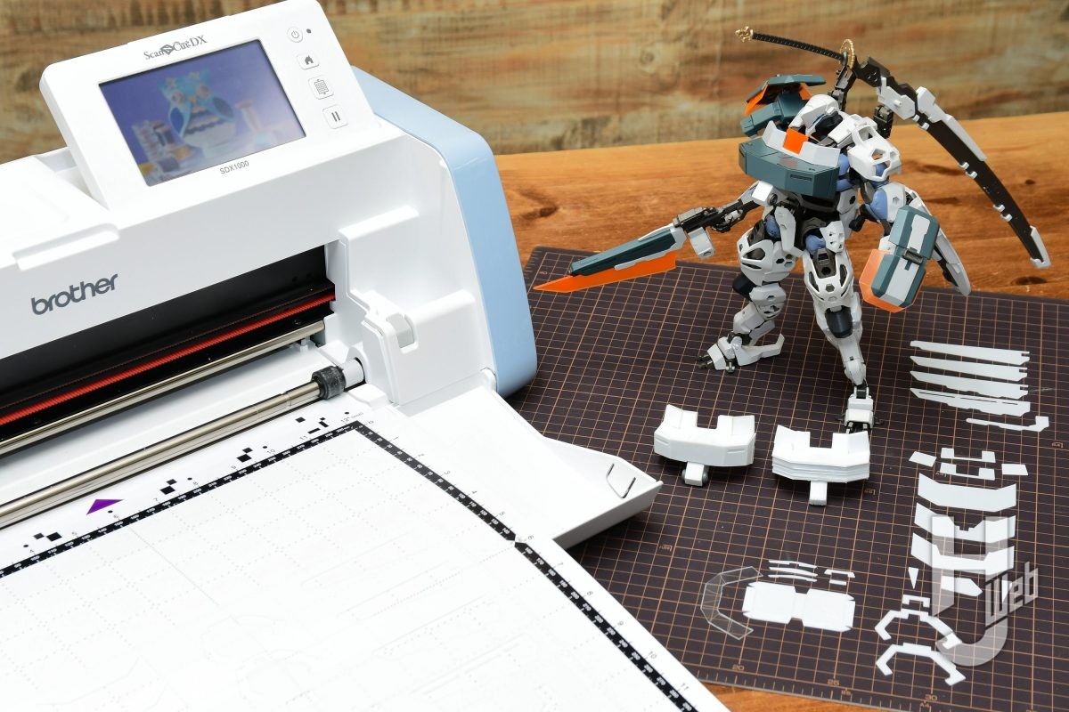 プラ板カットが可能】カッティングマシン「SDX1000」を活用したプラモ