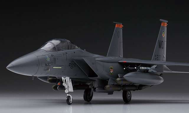 F-15E」の量産型が再び登場。「F-15E ストライク イーグル」が8月5