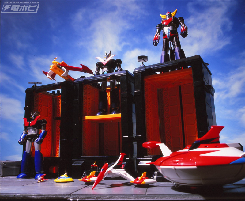 超合金魂ダメージマジンガーZ掲載!!「超合金魂計画20th」好評発売中