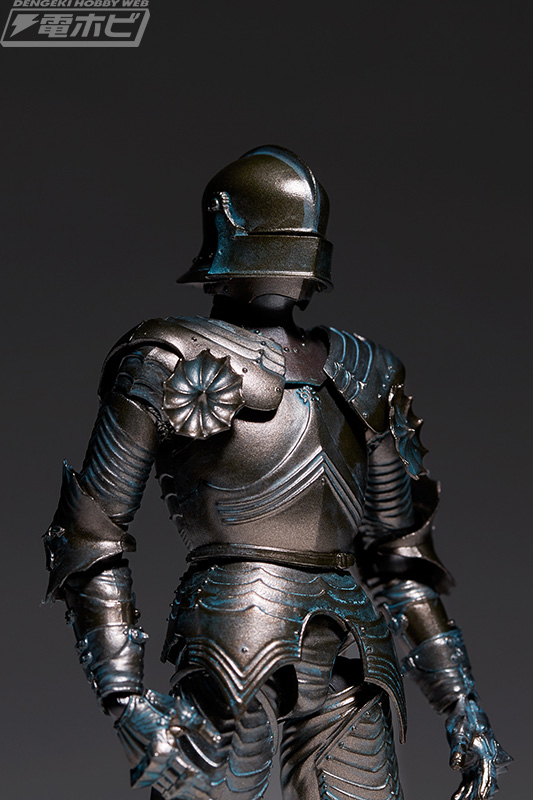 タケヤ式自在置物」シリーズの新作はフィールドアーマー！芸術的価値も