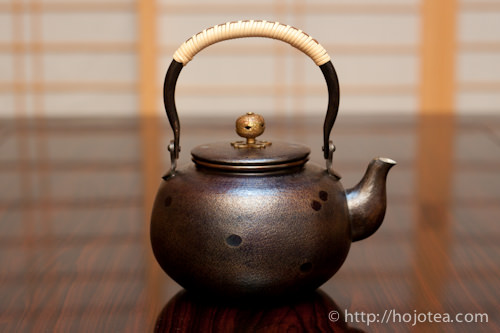 お茶の道具で選んではいけない3つの材質。おすすめしない急須の素材