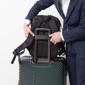 One mini｜毎日使って、そのまま旅へ。分割×圧縮で整うリュック